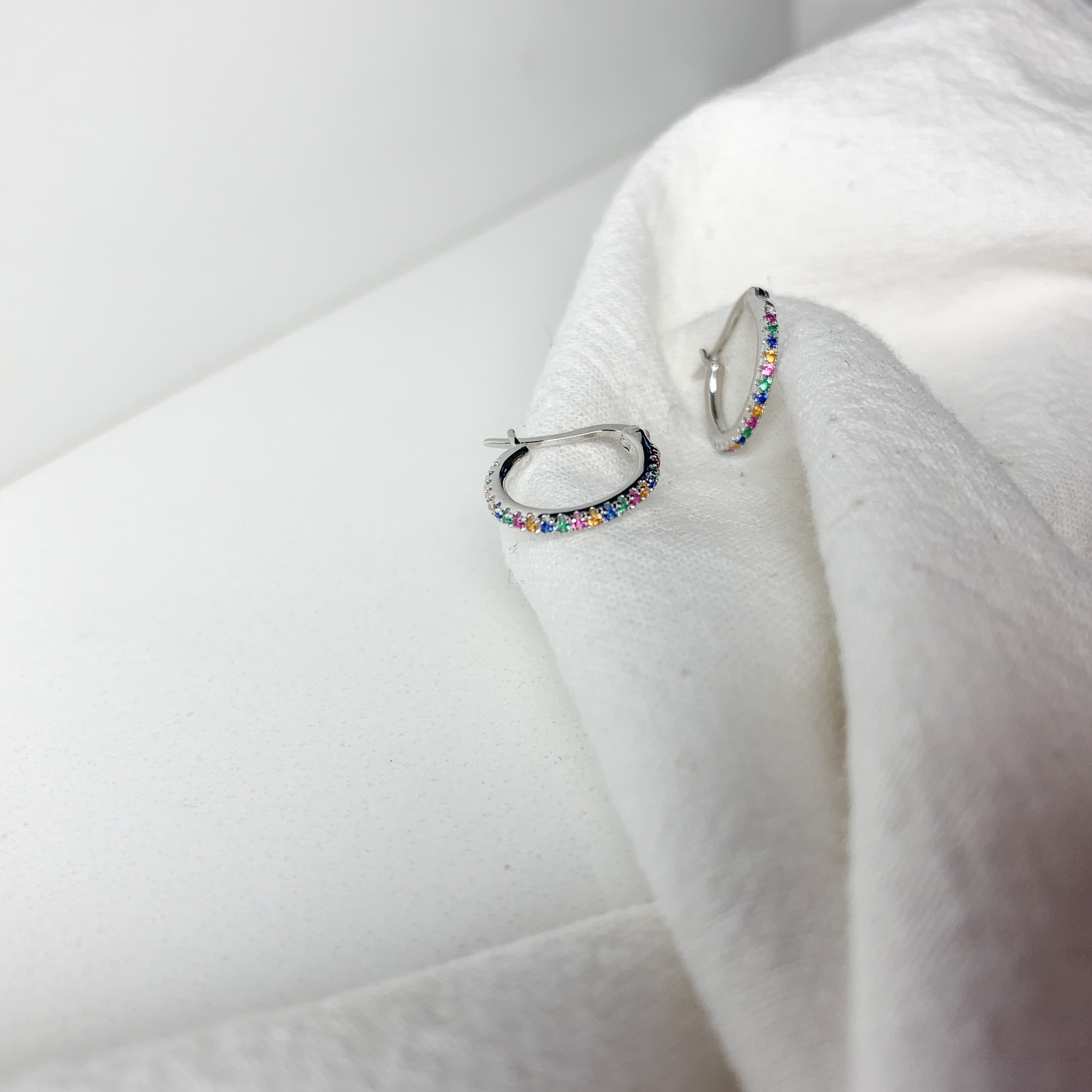 FRIDA RAINBOW HOOPS 1,3CM